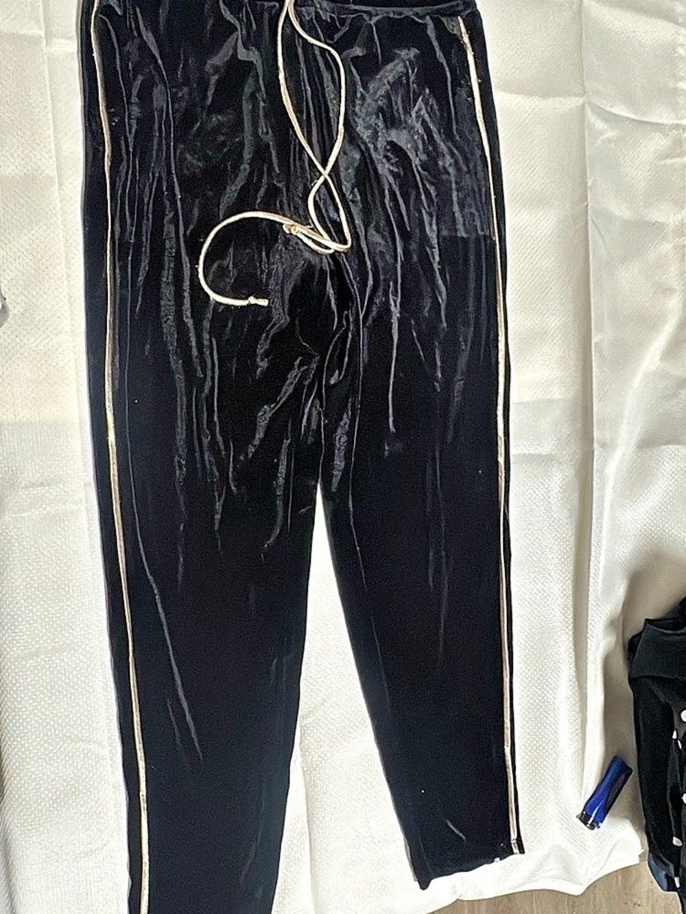 BCBGeneration Velvet Track Pants in Black Size Small NWT